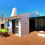 Lotus Villa, فيلة البوفيرا