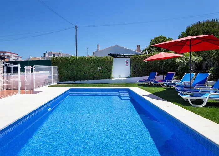 Lotus Villa, Albufeira