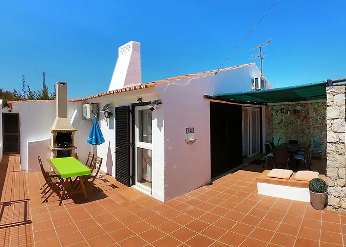 Lotus Villa, Villa Albufeira